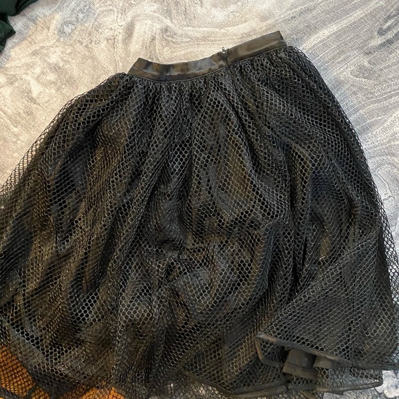 Laura Byrnes California Lilith Skirt black fishnet - Picture 5 of 6